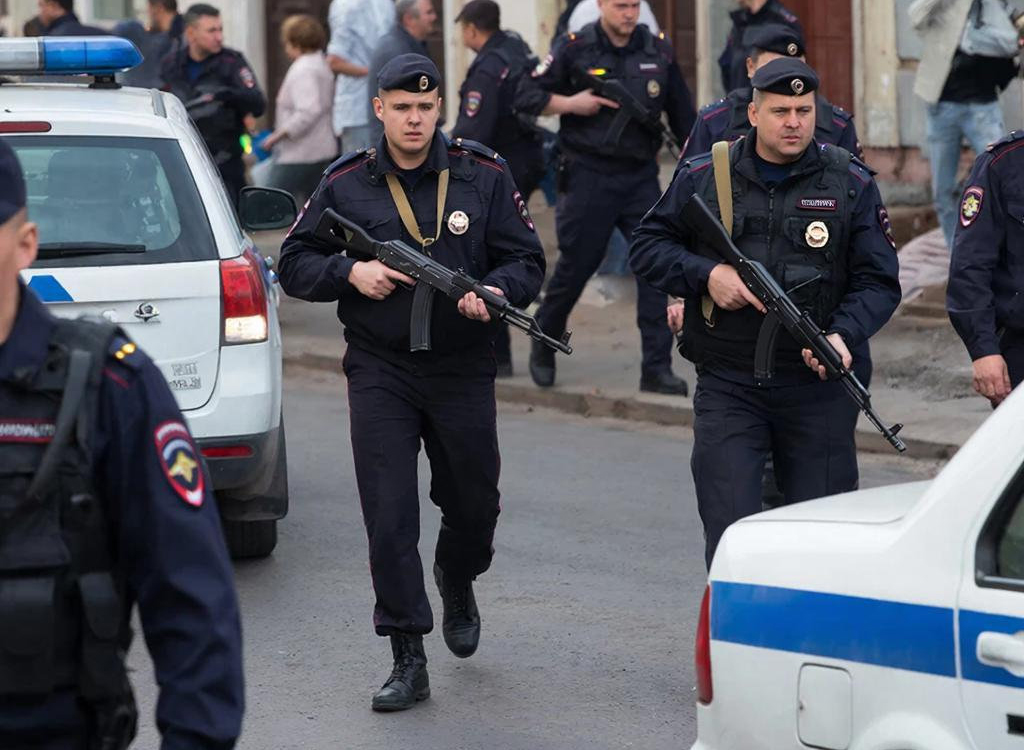 Масштабные рейды МВД: 60 тыс. полицейских, БПЛА и тысячи дел